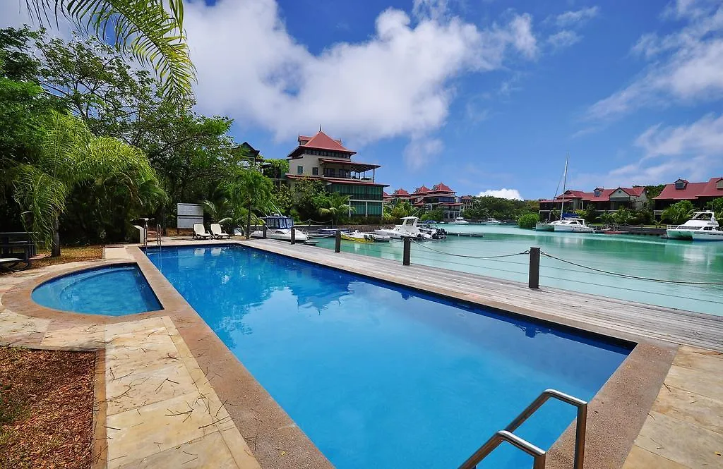 Eden Island, Beach Front, Luxury, 3 Bed Ensuite, Wifi Seychelles