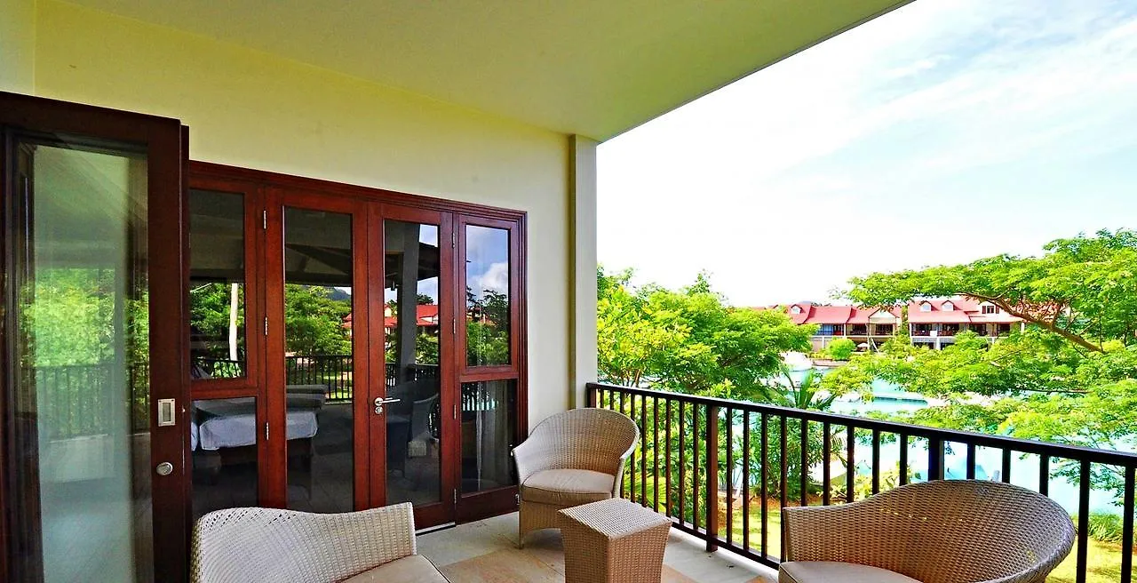 Eden Island, Beach Front, Luxury, 3 Bed Ensuite, Wifi 0*, Eden Island